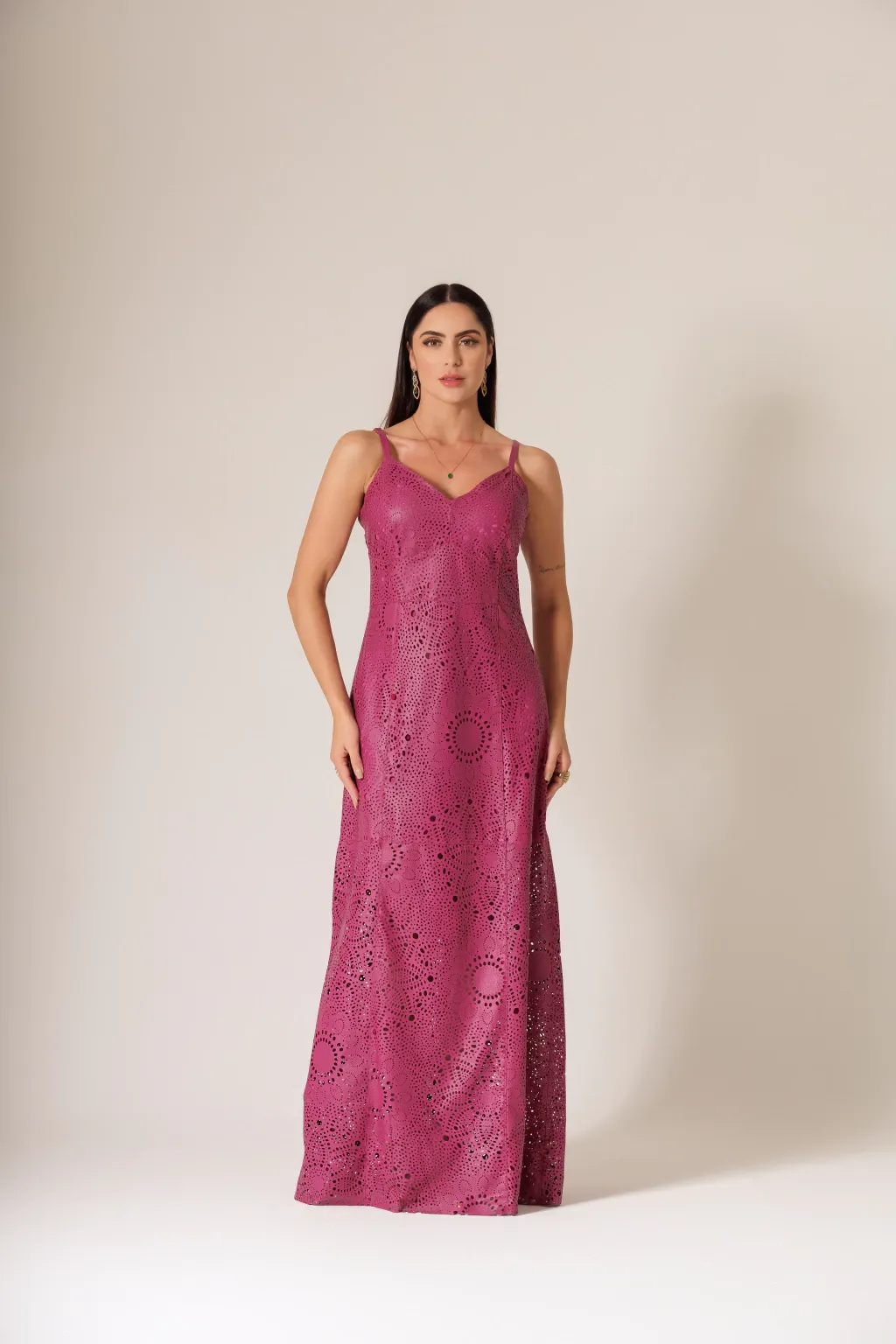 Vestido longo em couro